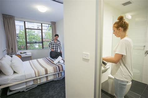 canberra hostel accommodation.